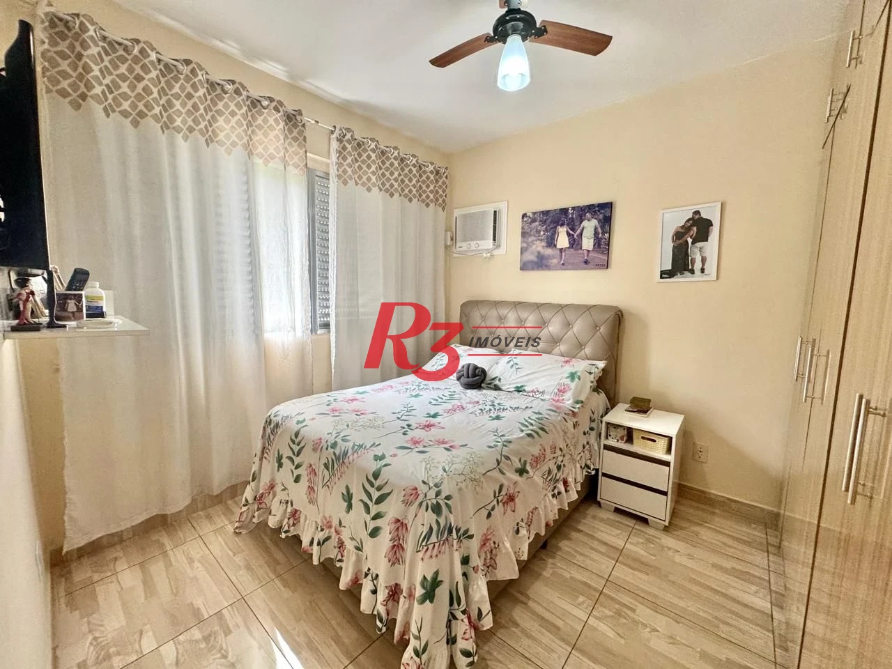 Apartamento com 2 dormitórios à venda, 65 m² por R$ 350.000,00 - Itararé - São Vicente/SP