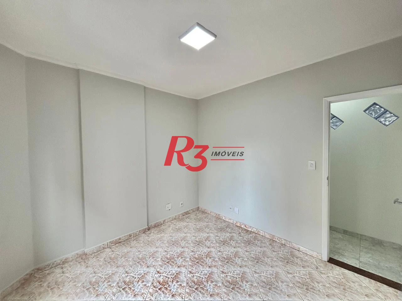 Apartamento à venda, 97 m² por R$ 595.000,00 - Embaré - Santos/SP