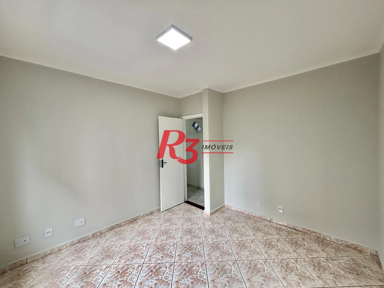 Apartamento à venda, 97 m² por R$ 595.000,00 - Embaré - Santos/SP