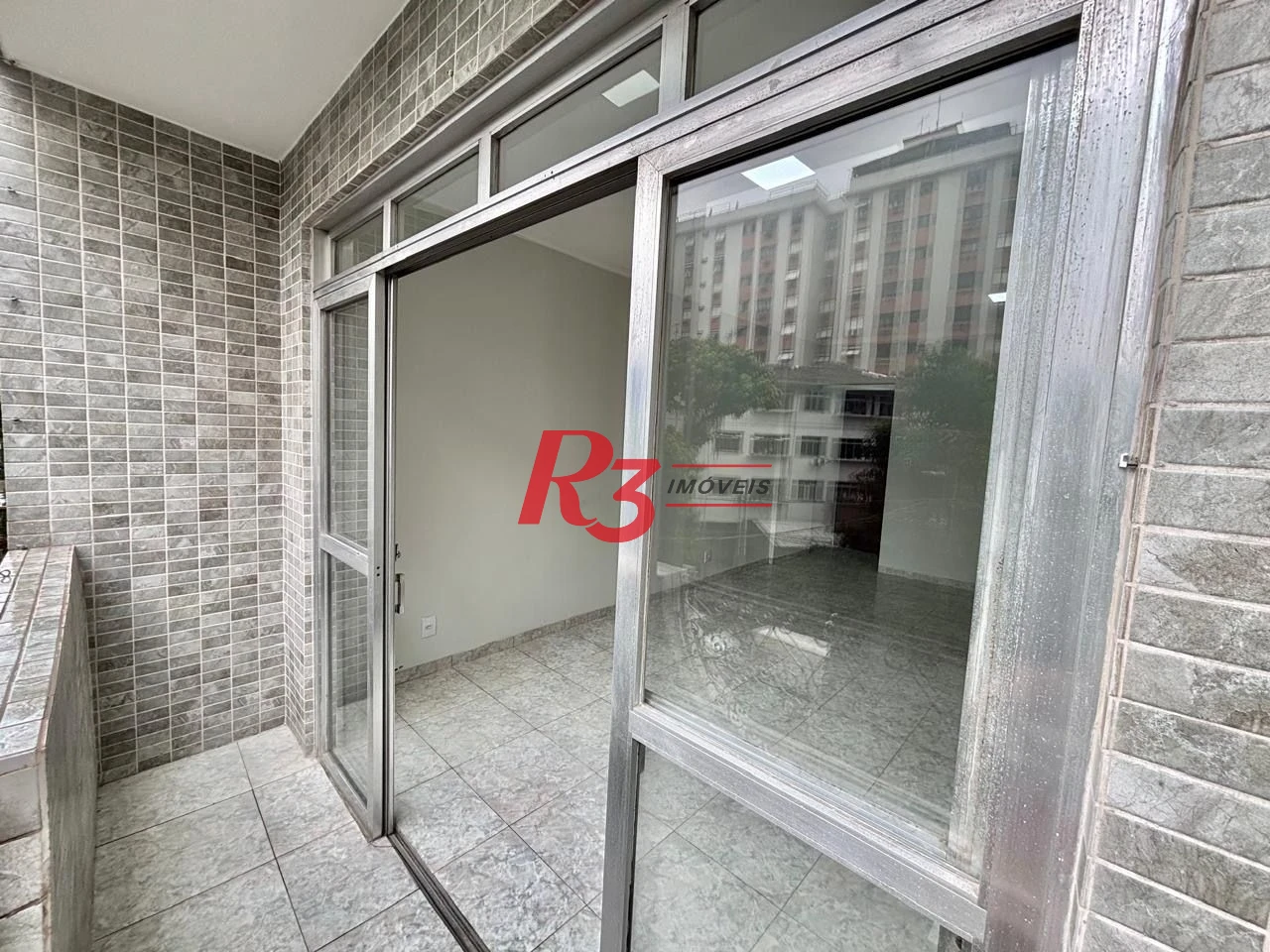 Apartamento à venda, 97 m² por R$ 595.000,00 - Embaré - Santos/SP