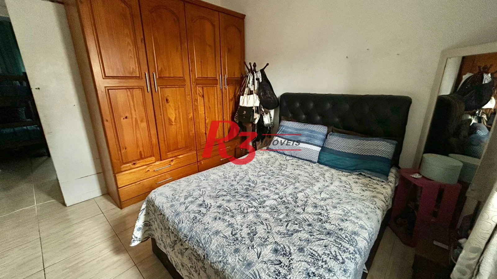 Apartamento com 4 dormitórios à venda, 120 m² por R$ 330.000,00 - Jardim Independência - São Vicente/SP