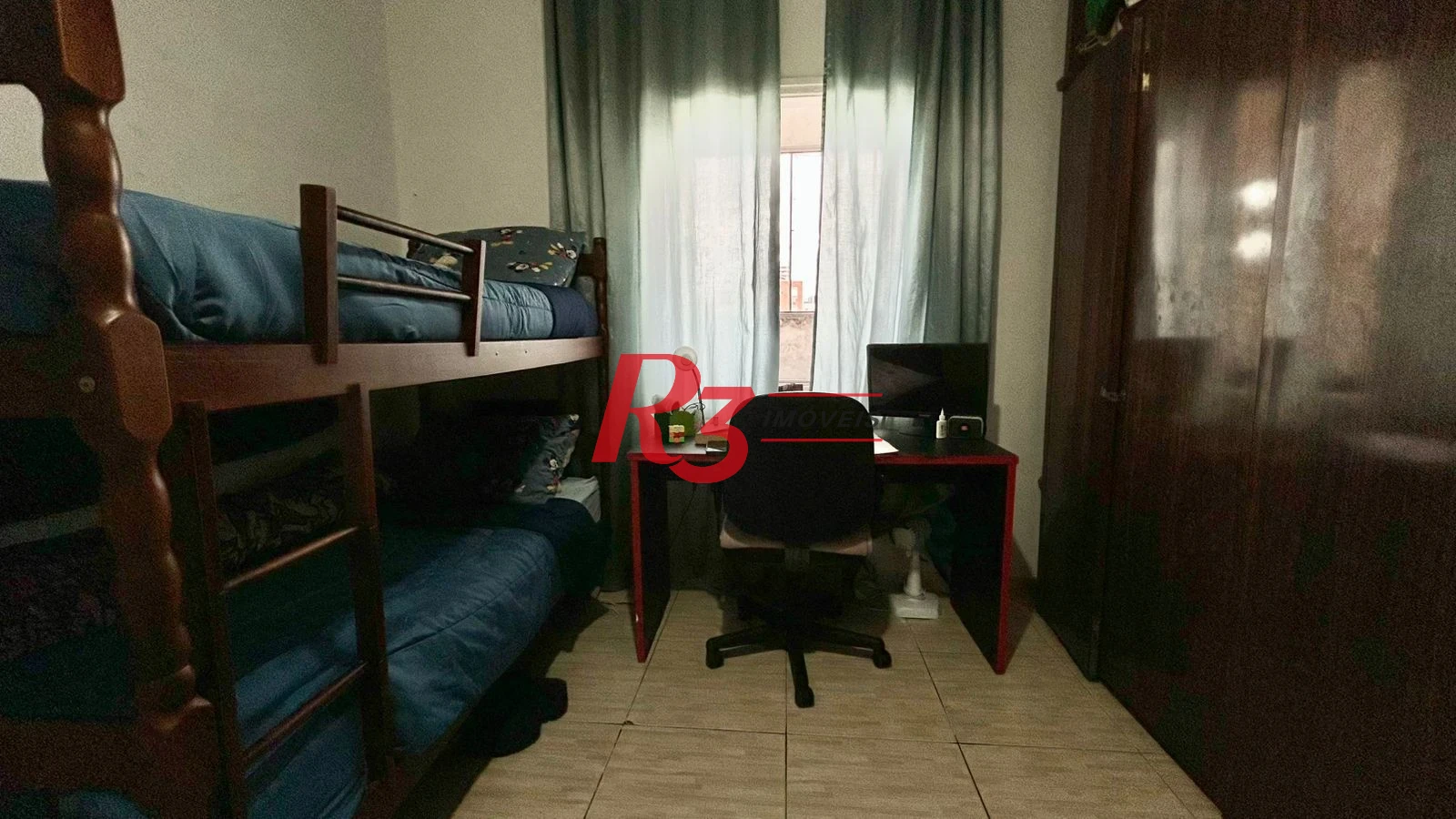 Apartamento com 4 dormitórios à venda, 120 m² por R$ 330.000,00 - Jardim Independência - São Vicente/SP