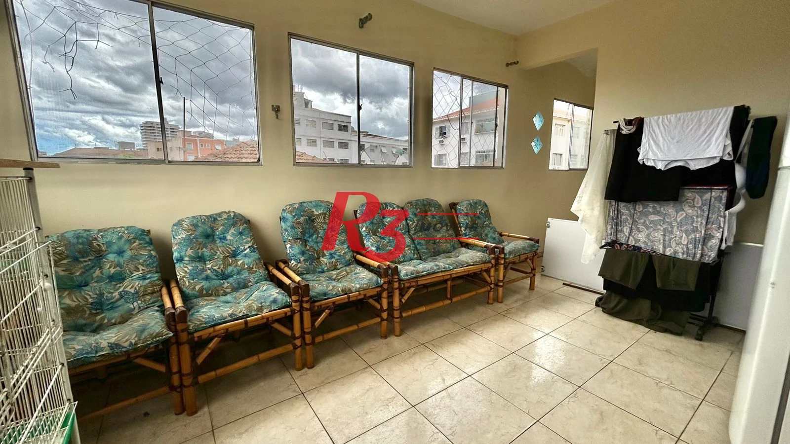 Apartamento com 4 dormitórios à venda, 120 m² por R$ 330.000,00 - Jardim Independência - São Vicente/SP