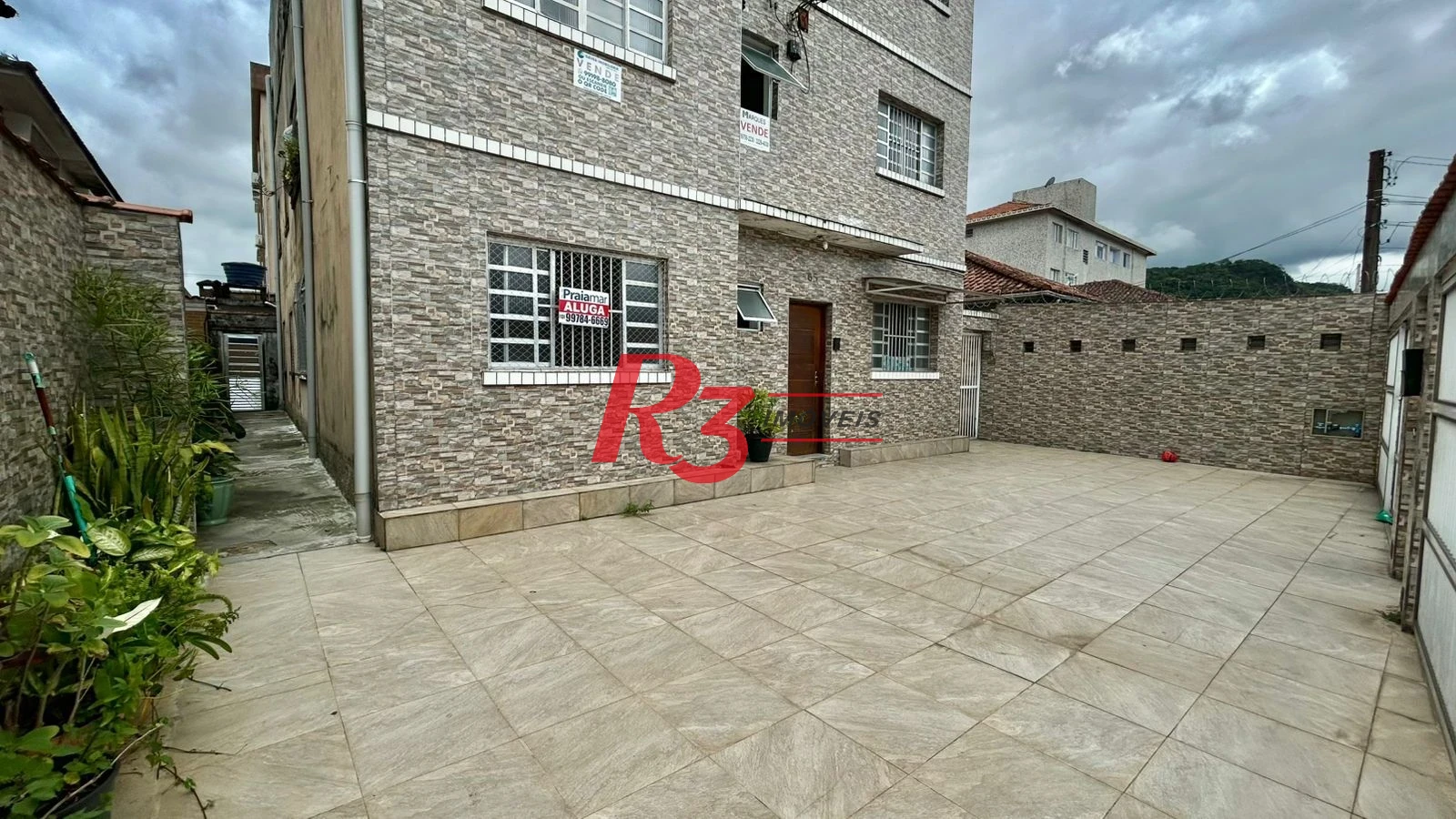 Apartamento com 4 dormitórios à venda, 120 m² por R$ 330.000,00 - Jardim Independência - São Vicente/SP