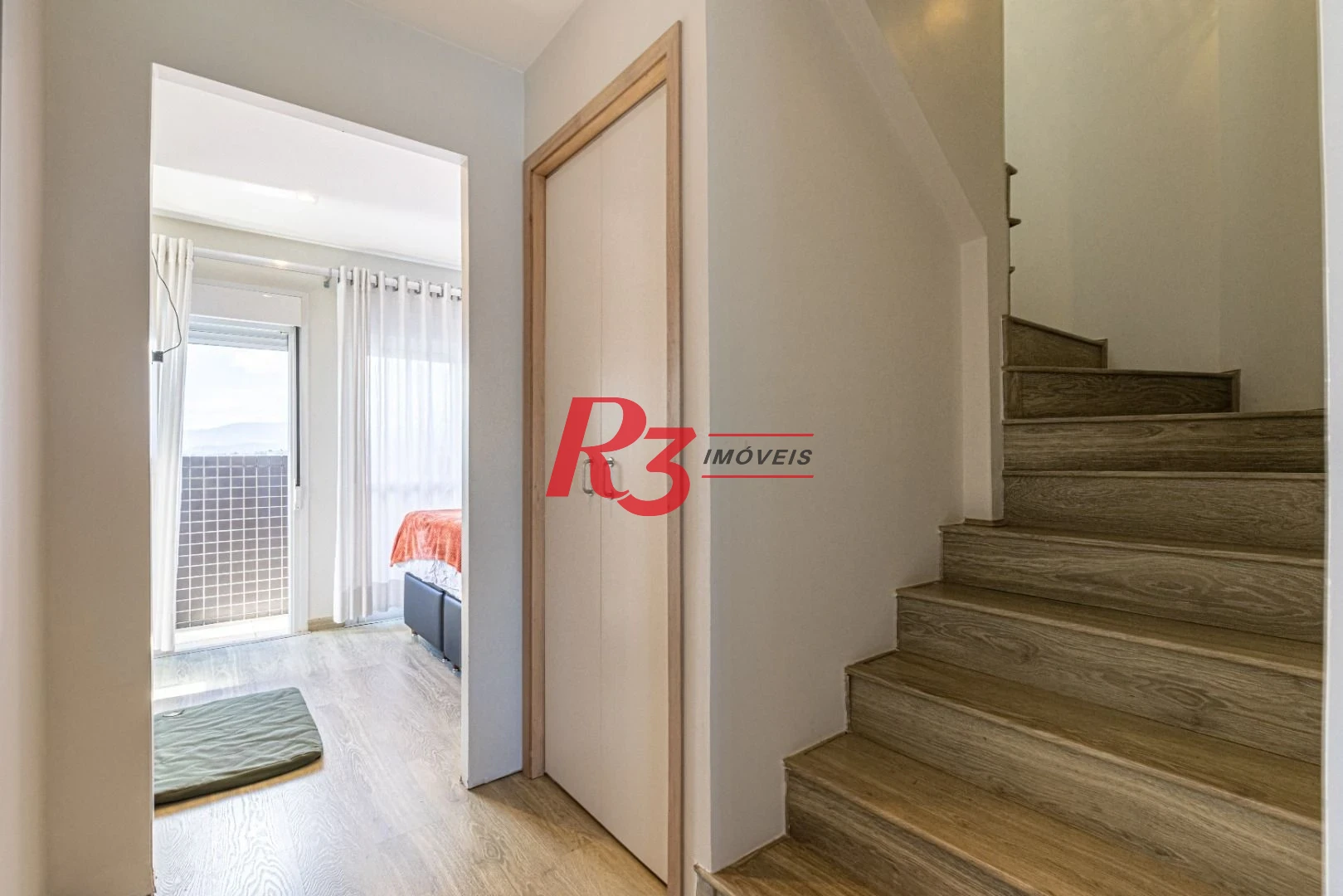 Apartamento Duplex à venda, 157 m² por R$ 1.850.000,00 - Pompéia - Santos/SP