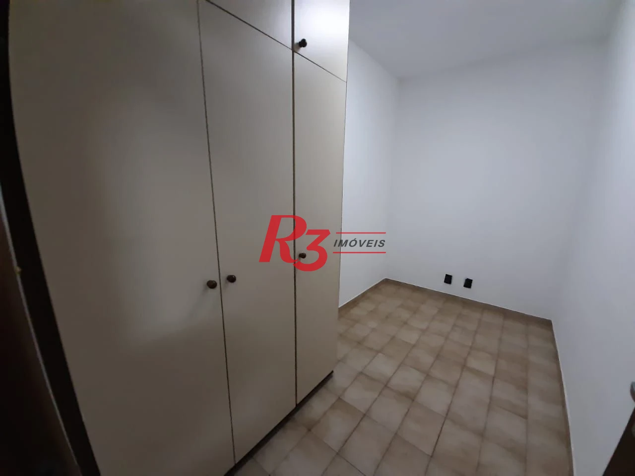 Apartamento com 3 dormitórios à venda, 123 m² por R$ 690.000,00 - Boqueirão - Santos/SP