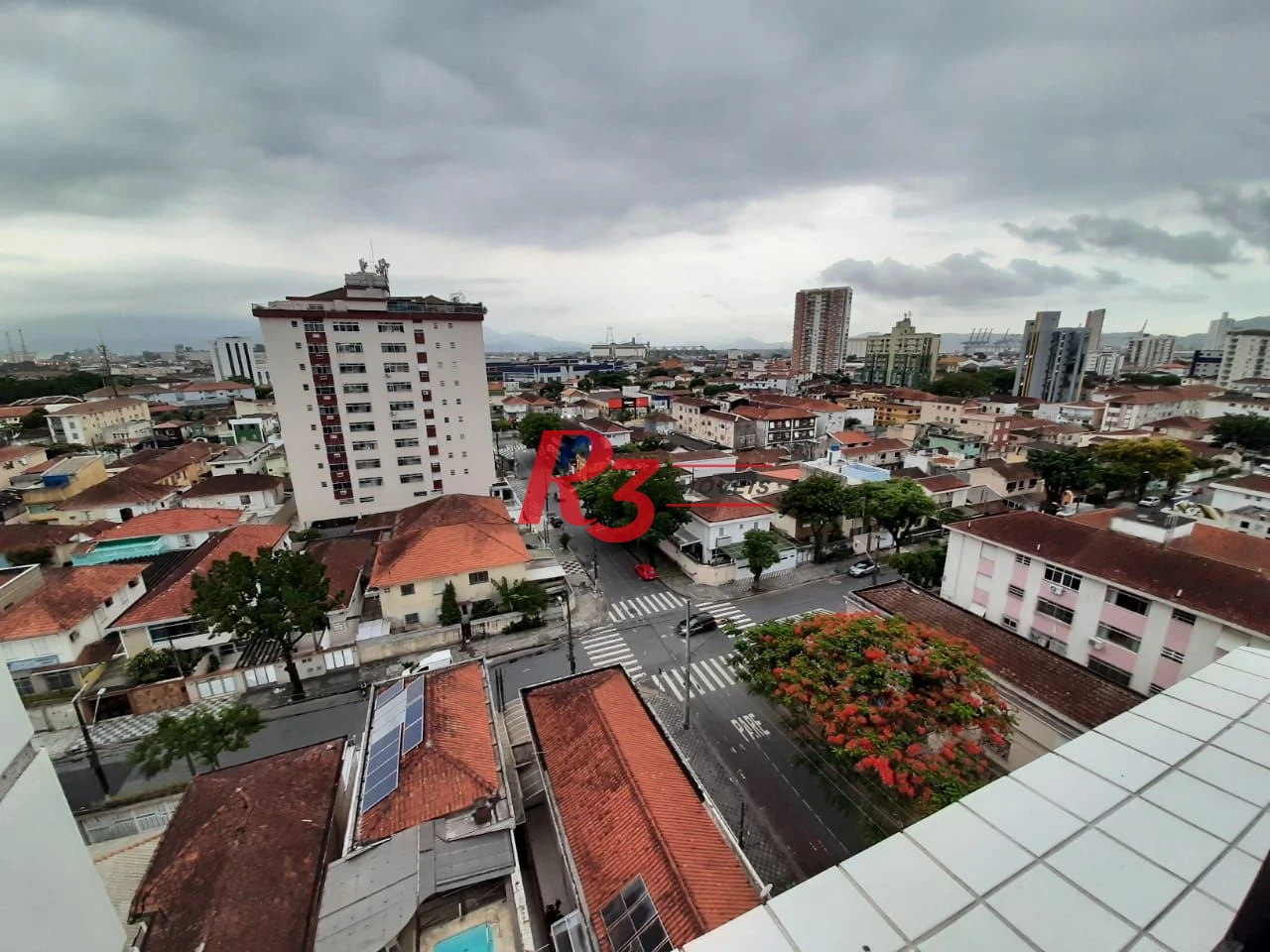 Apartamento com 3 dormitórios à venda, 123 m² por R$ 690.000,00 - Boqueirão - Santos/SP