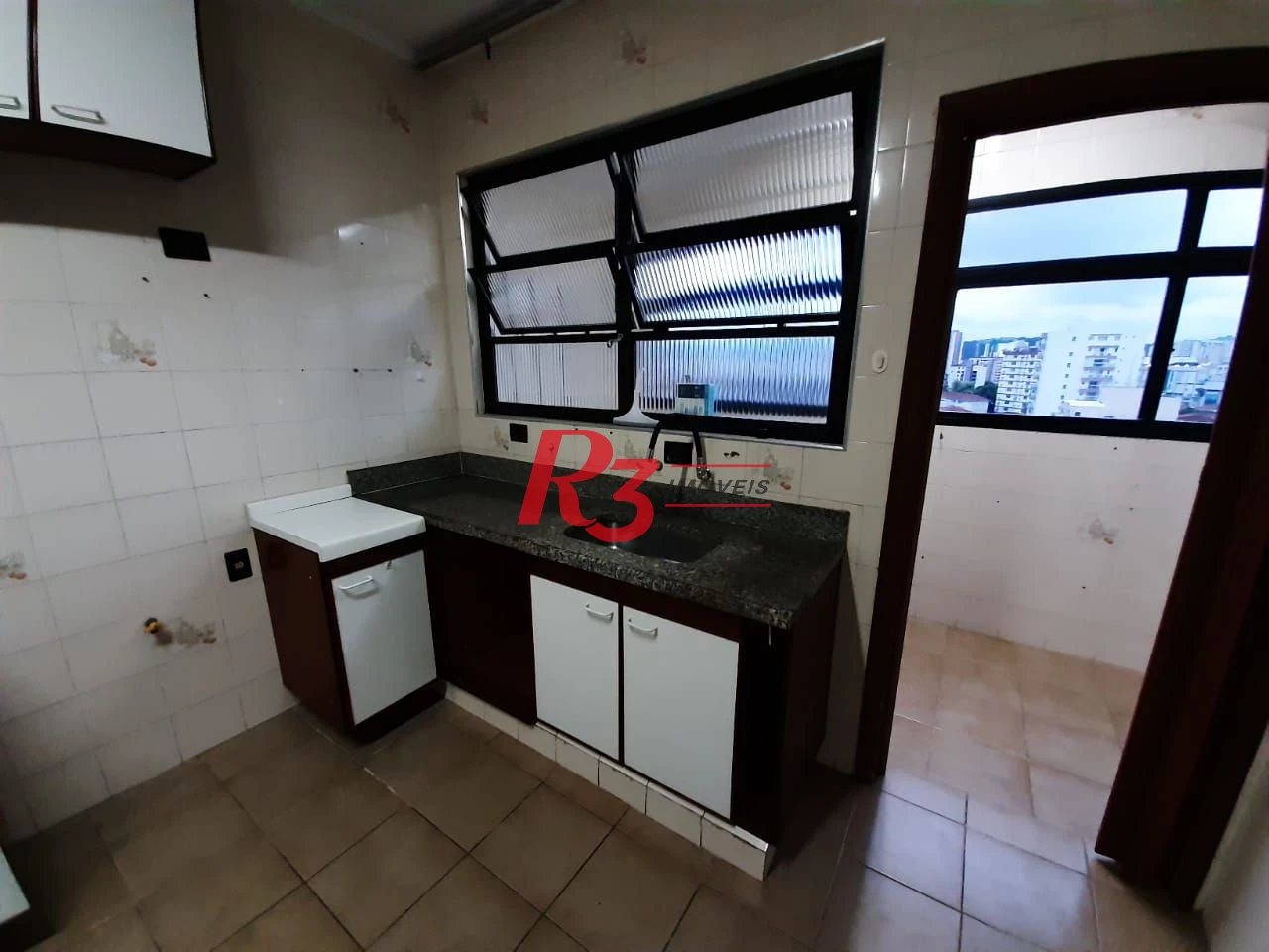 Apartamento com 3 dormitórios à venda, 123 m² por R$ 690.000,00 - Boqueirão - Santos/SP