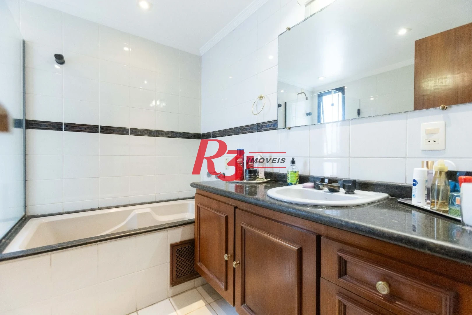 Apartamento à venda, 196 m² por R$ 1.800.000,00 - Boqueirão - Santos/SP