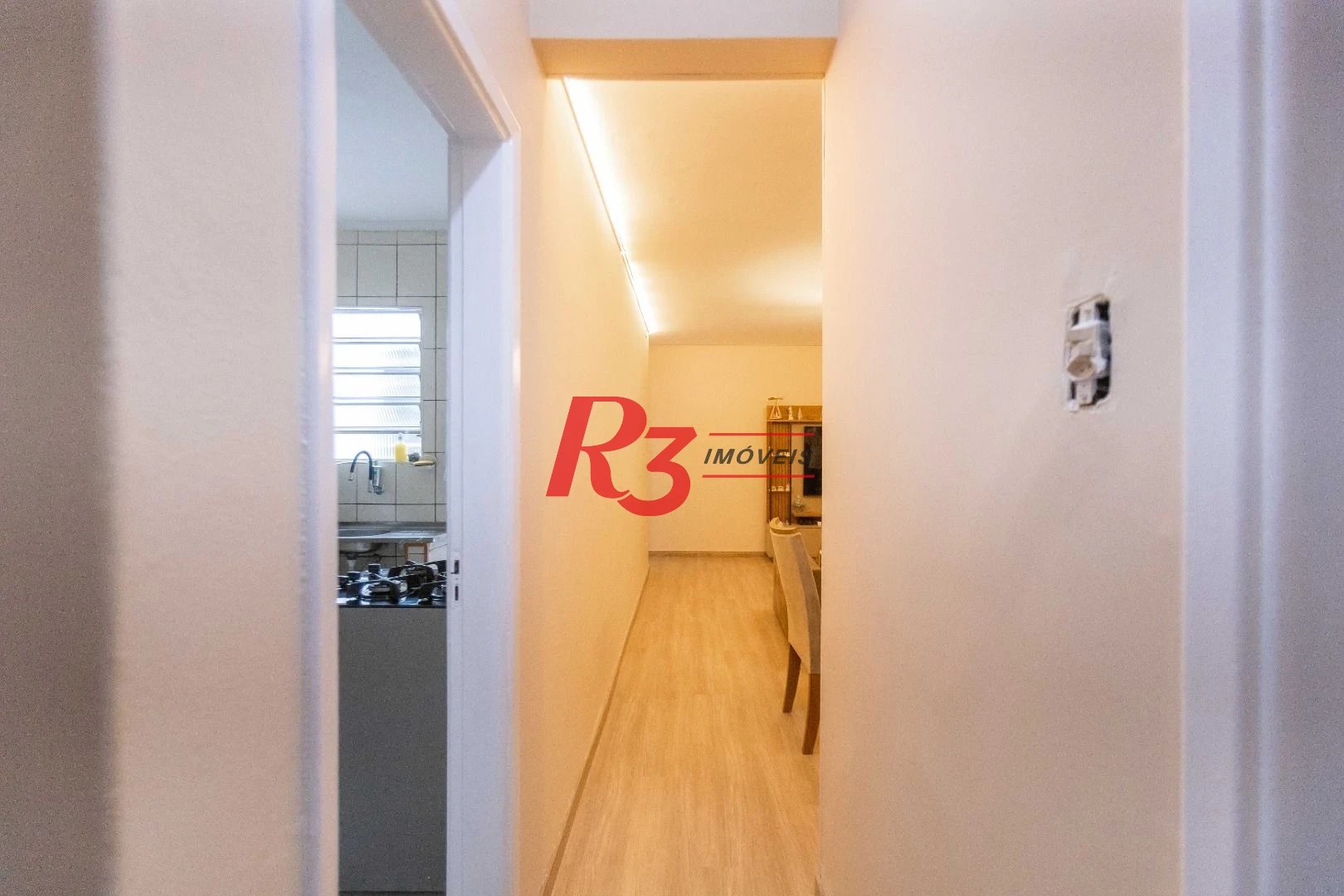 Apartamento à venda, 81 m² por R$ 330.000,00 - Vila Belmiro - Santos/SP