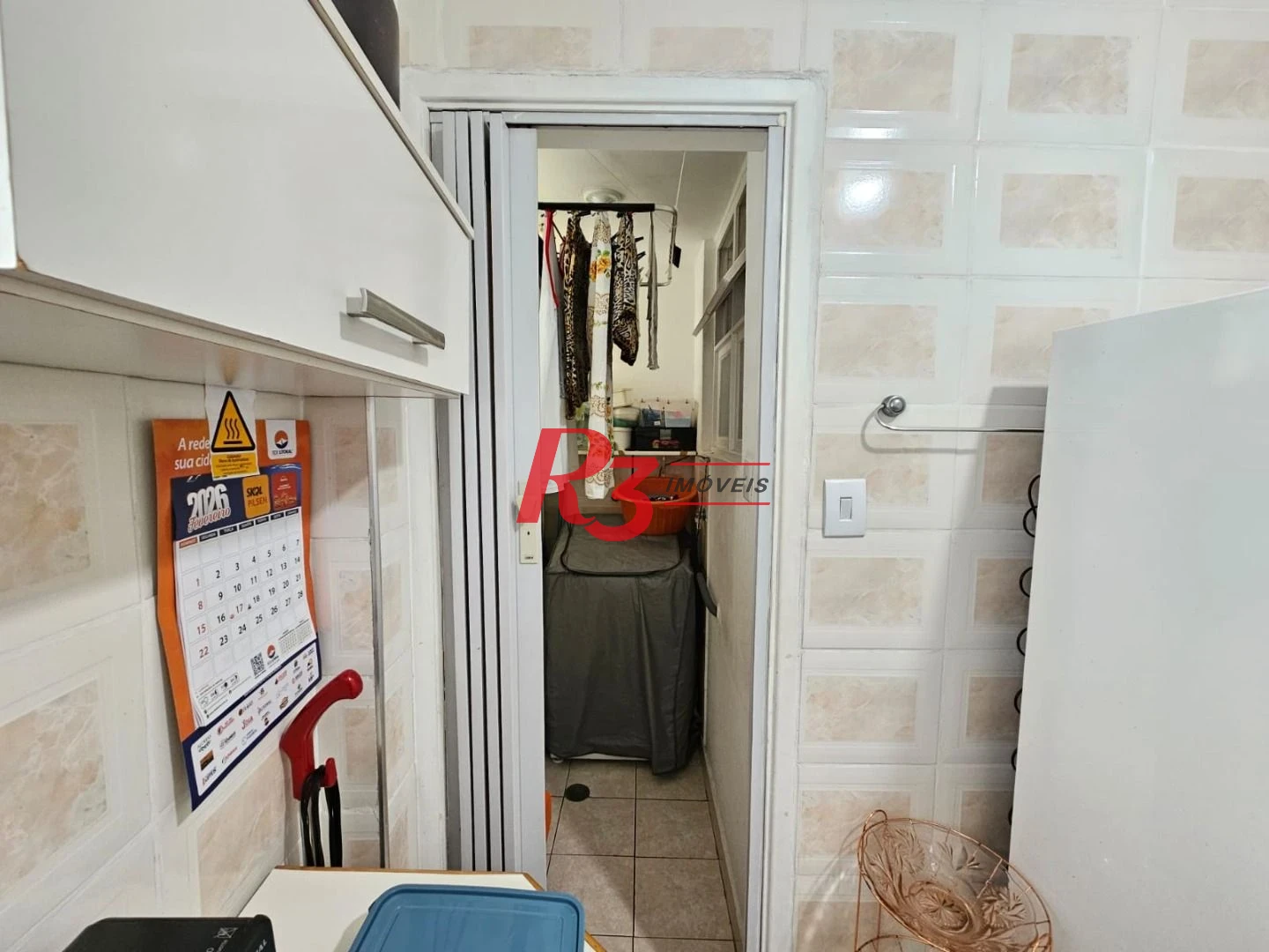 Apartamento com 1 dormitório para alugar, 65 m² por R$ 3.000,00/mês - Gonzaga - Santos/SP