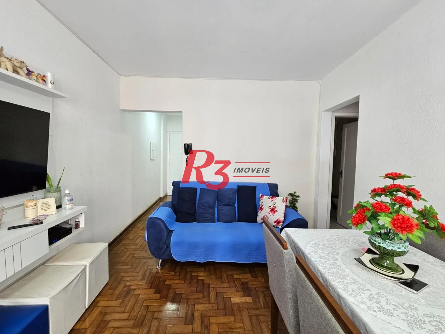 Apartamento com 1 dormitório para alugar, 65 m² por R$ 3.000,00/mês - Gonzaga - Santos/SP