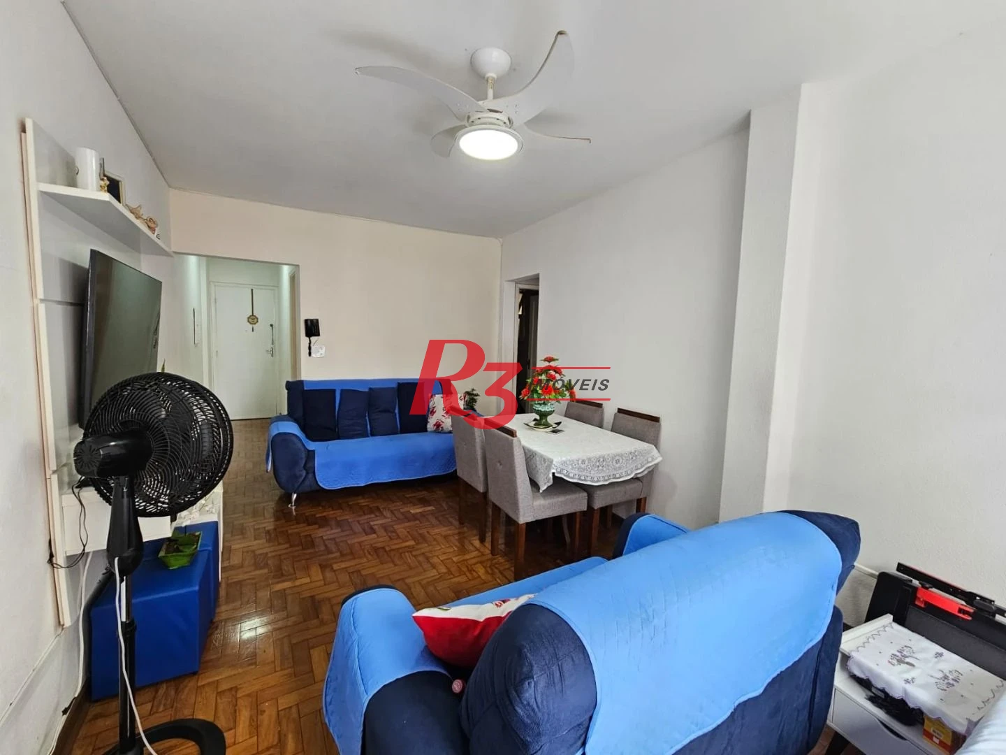 Apartamento com 1 dormitório para alugar, 65 m² por R$ 3.000,00/mês - Gonzaga - Santos/SP