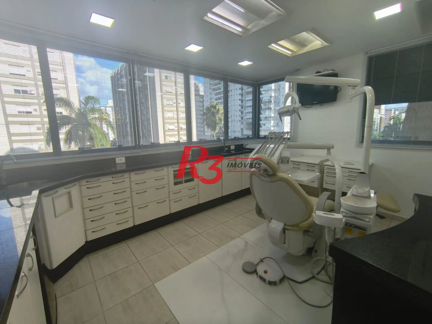 Conjunto, 72 m² - venda por R$ 590.000,00 ou aluguel por R$ 6.546,60/mês - Gonzaga - Santos/SP