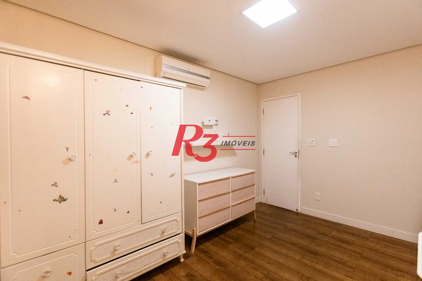 Cobertura com 3 dormitórios à venda, 158 m² por R$ 1.700.000,00 - Boqueirão - Santos/SP