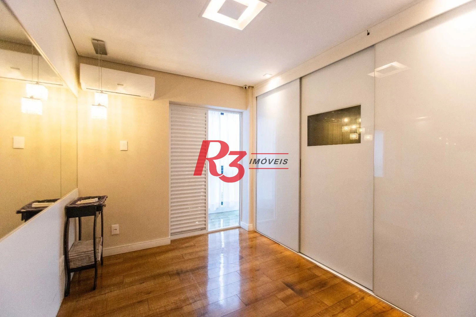 Cobertura com 3 dormitórios à venda, 158 m² por R$ 1.700.000,00 - Boqueirão - Santos/SP