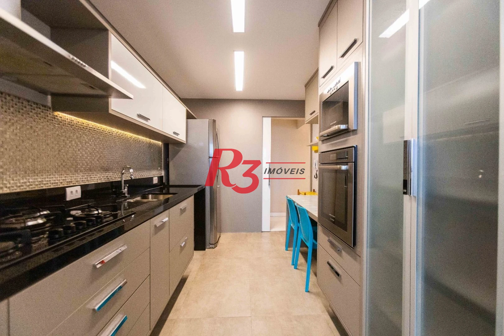 Cobertura com 3 dormitórios à venda, 158 m² por R$ 1.700.000,00 - Boqueirão - Santos/SP