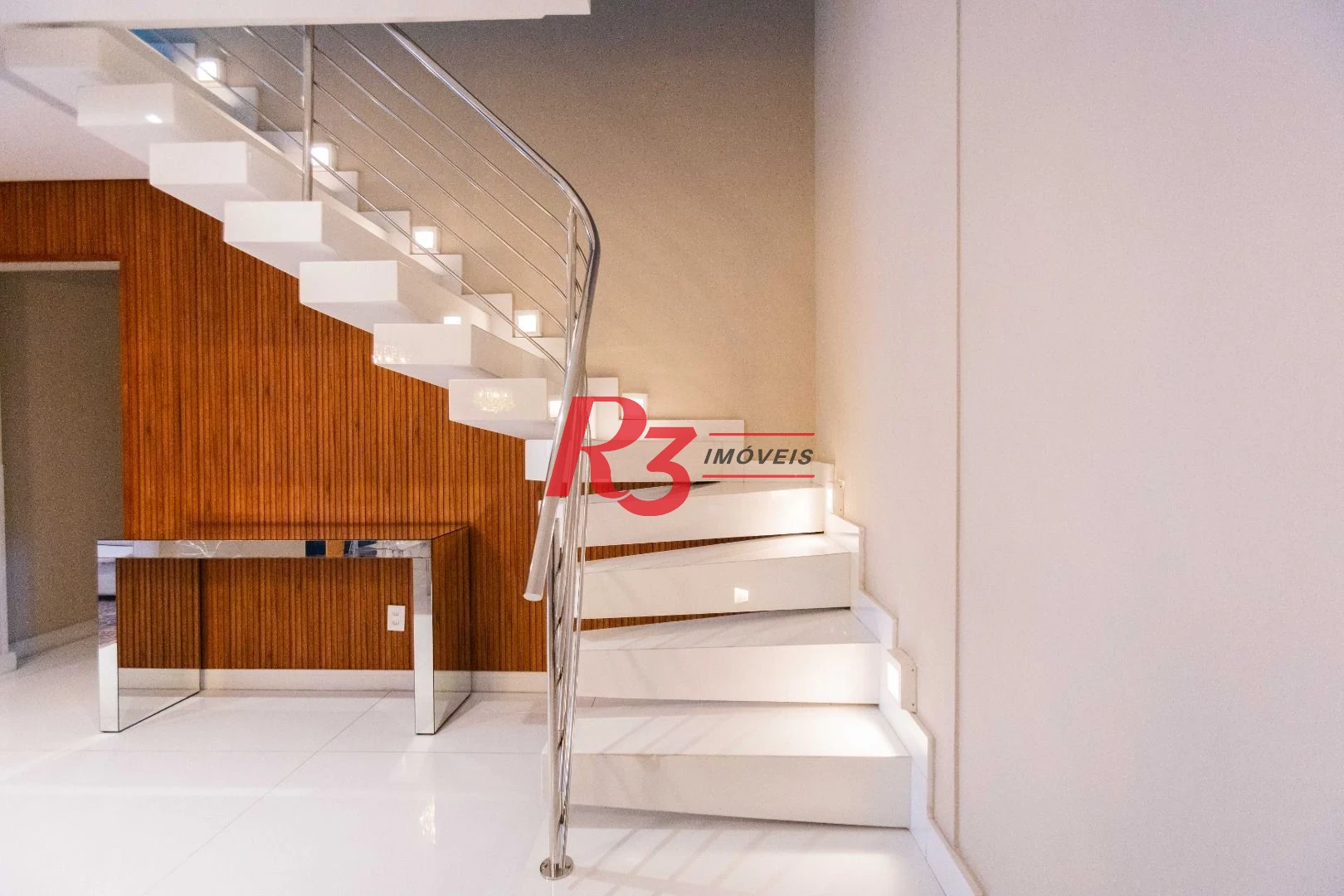 Cobertura com 3 dormitórios à venda, 158 m² por R$ 1.700.000,00 - Boqueirão - Santos/SP
