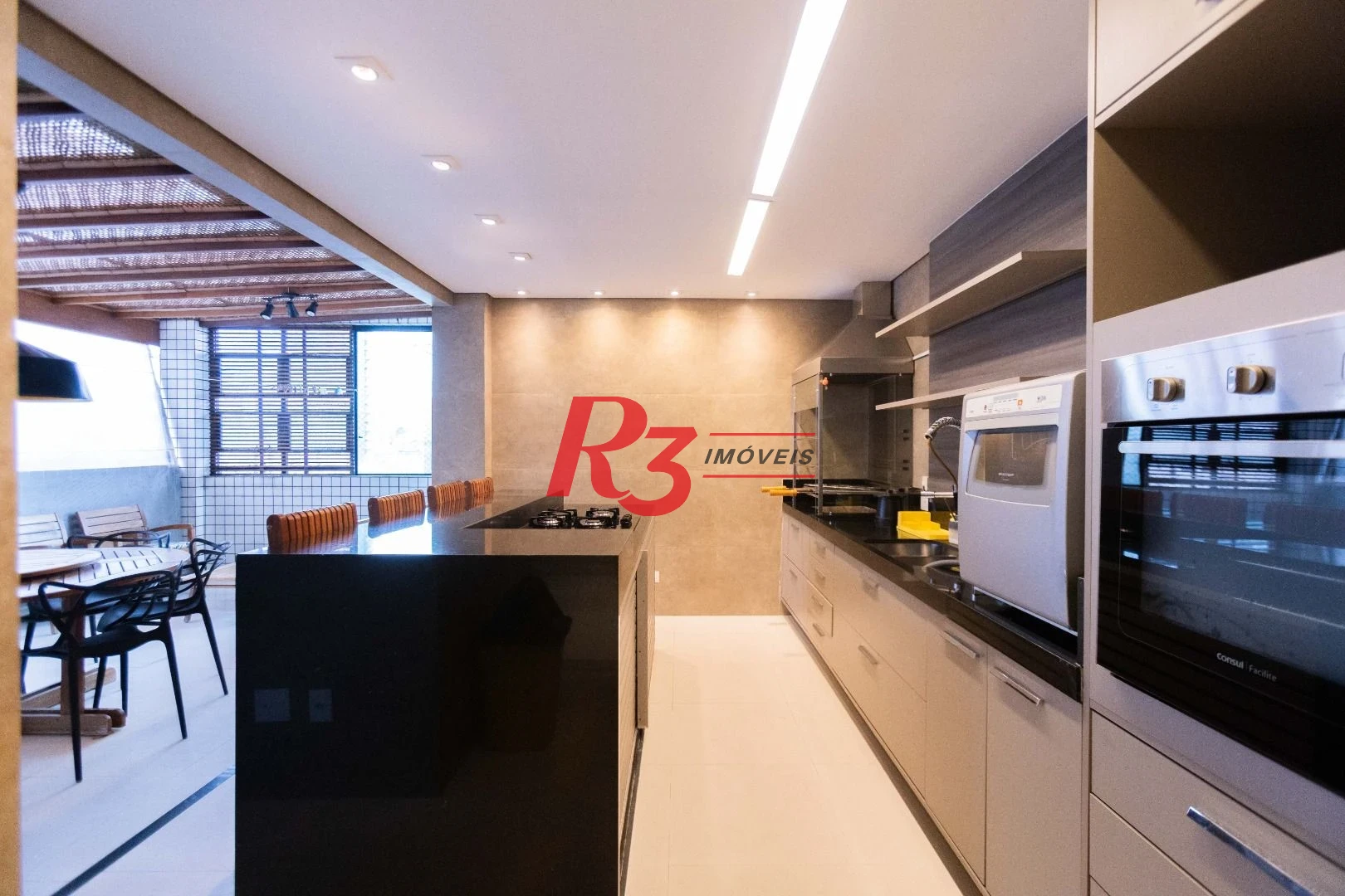 Cobertura com 3 dormitórios à venda, 158 m² por R$ 1.700.000,00 - Boqueirão - Santos/SP