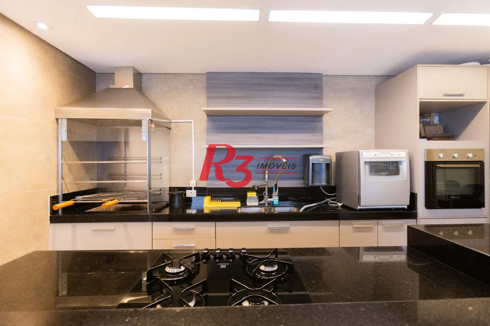 Cobertura com 3 dormitórios à venda, 158 m² por R$ 1.700.000,00 - Boqueirão - Santos/SP