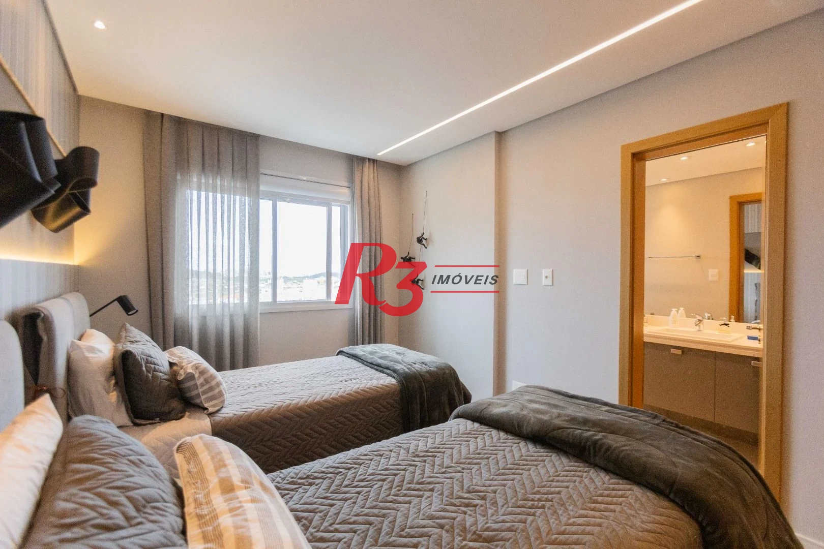 Apartamento com 3 dormitórios à venda, 166 m² por R$ 3.200.000,00 - Ponta da Praia - Santos/SP