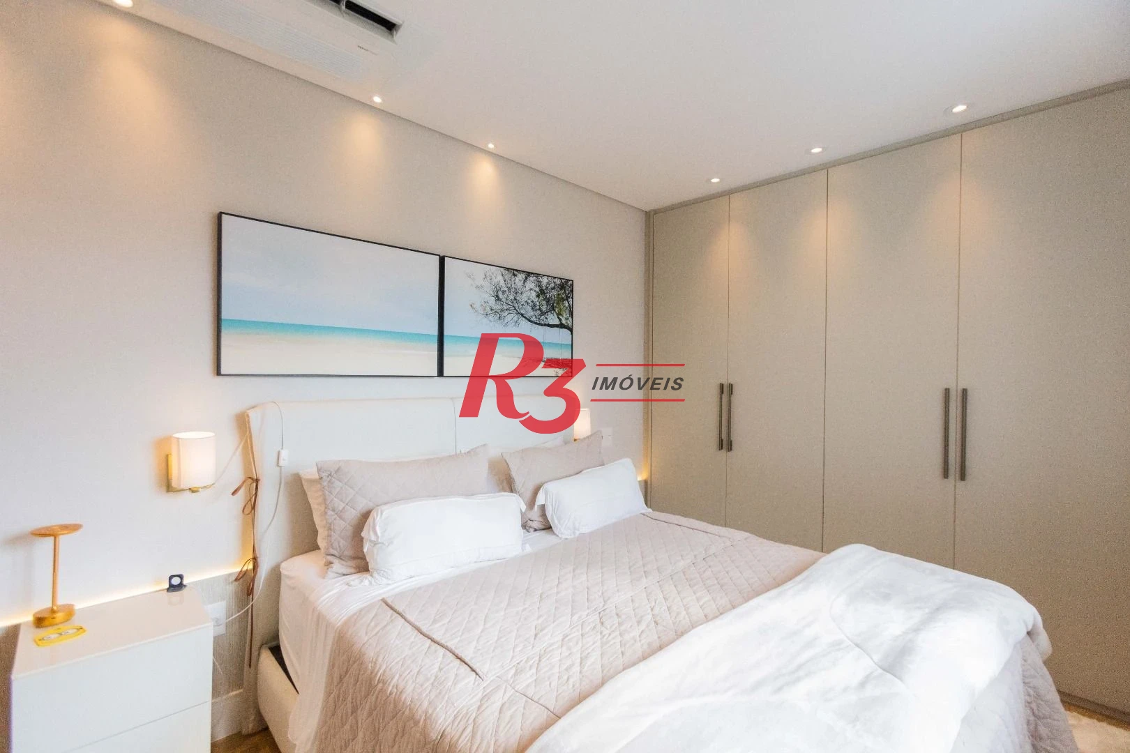 Apartamento com 3 dormitórios à venda, 166 m² por R$ 3.200.000,00 - Ponta da Praia - Santos/SP