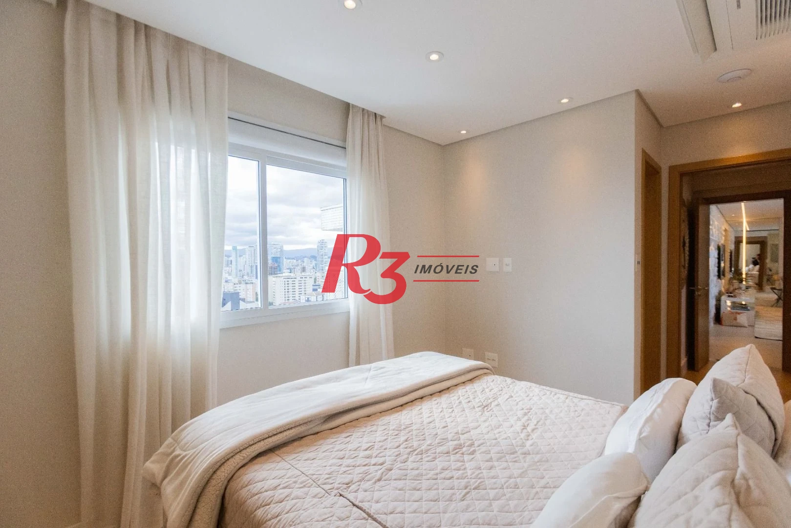 Apartamento com 3 dormitórios à venda, 166 m² por R$ 3.200.000,00 - Ponta da Praia - Santos/SP