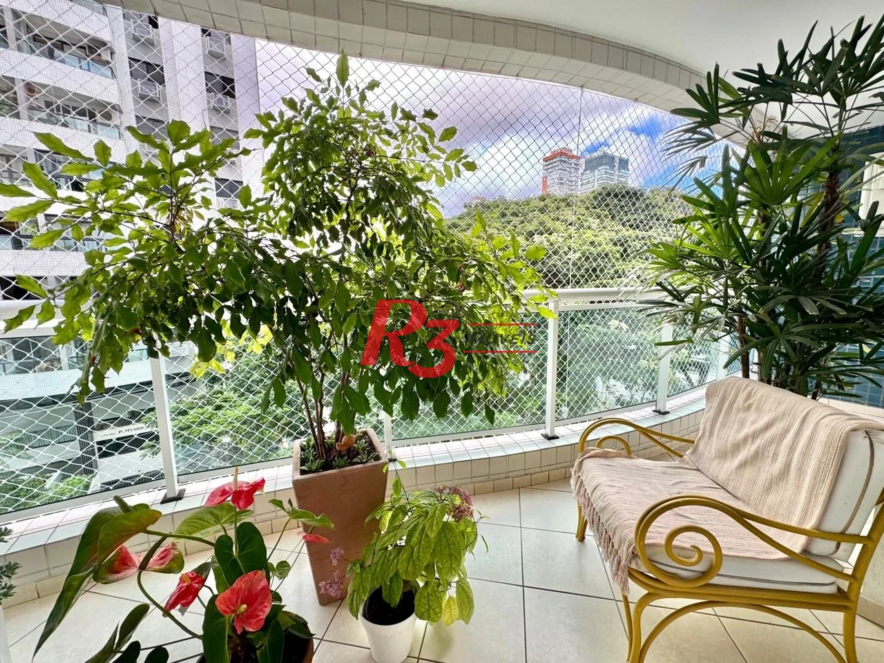 Apartamento com 2 dormitórios à venda, 98 m² por R$ 890.000,00 - Boqueirão - Santos/SP