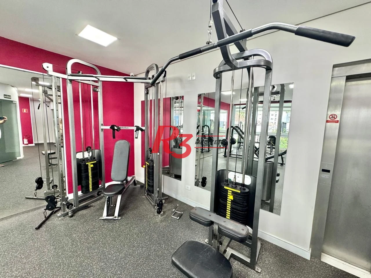 Apartamento com 2 dormitórios à venda, 98 m² por R$ 890.000,00 - Boqueirão - Santos/SP
