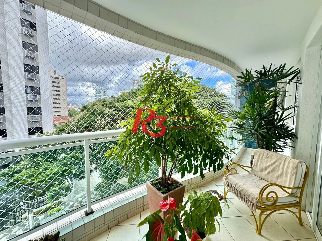 Apartamento com 2 dormitórios à venda, 98 m² por R$ 890.000,00 - Boqueirão - Santos/SP