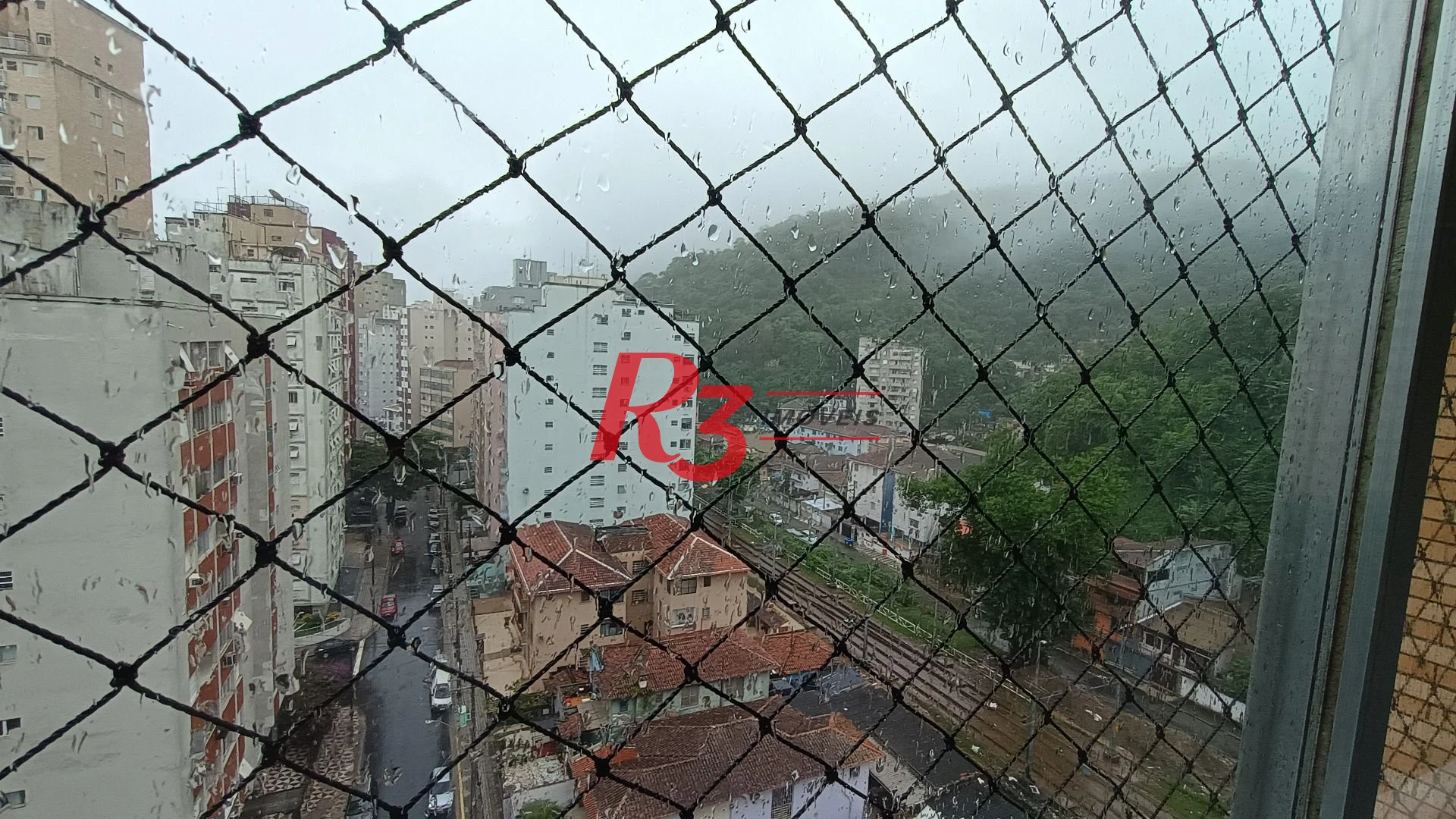 Cobertura com 2 dormitórios à venda, 105 m² por R$ 450.000,00 - José Menino - Santos/SP