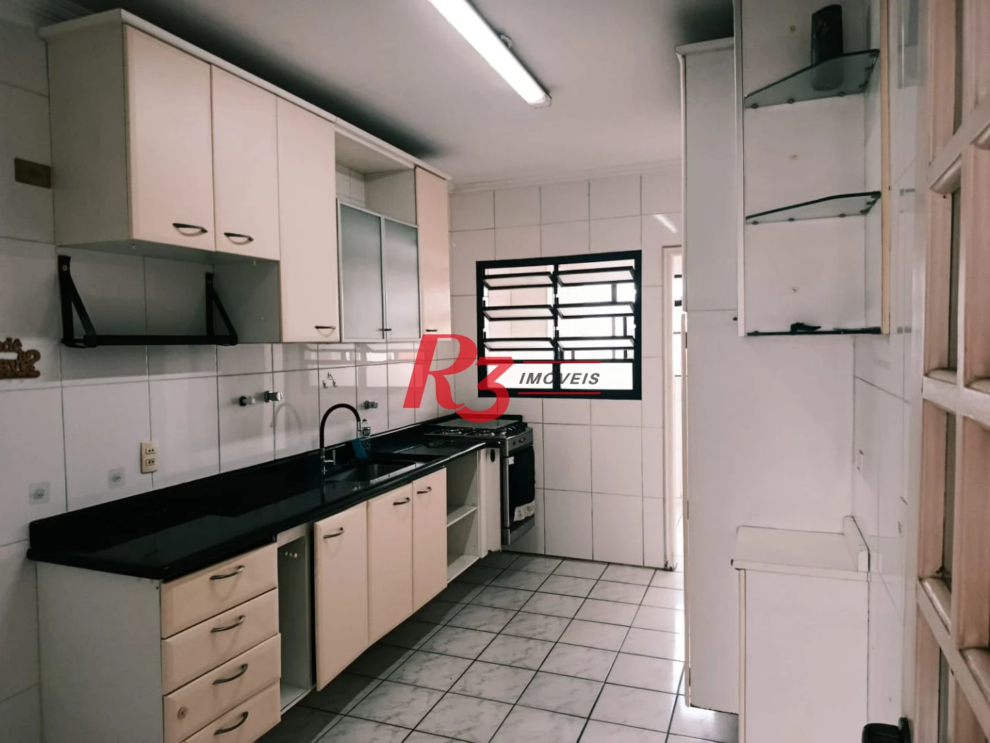 Apartamento à venda, 90 m² por R$ 595.000,00 - Boqueirão - Santos/SP