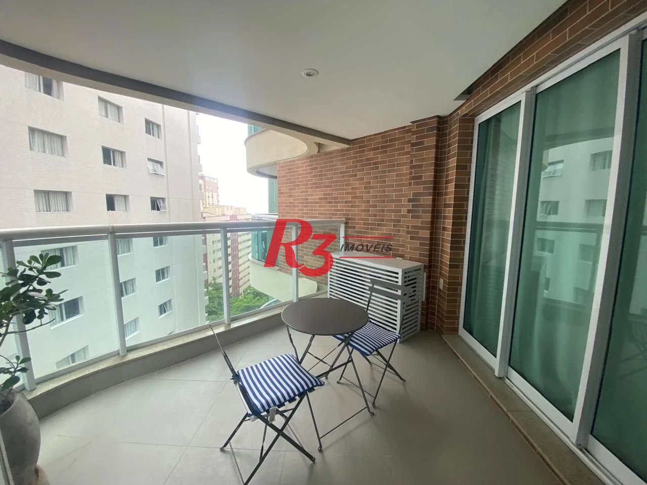 Apartamento para alugar, 45 m² por R$ 5.700,00/mês - Gonzaga - Santos/SP