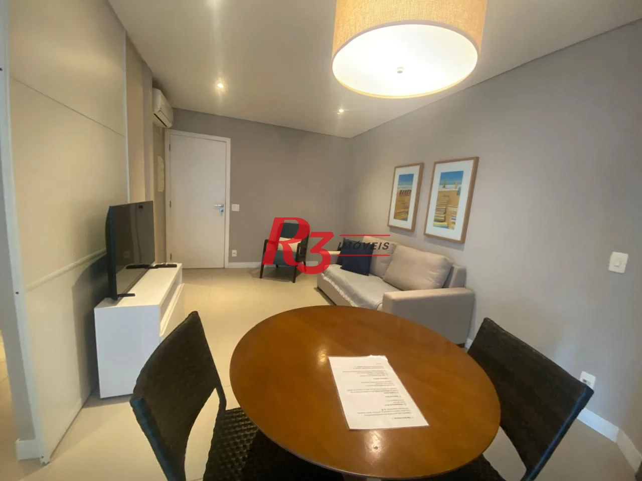 Apartamento para alugar, 45 m² por R$ 5.700,00/mês - Gonzaga - Santos/SP