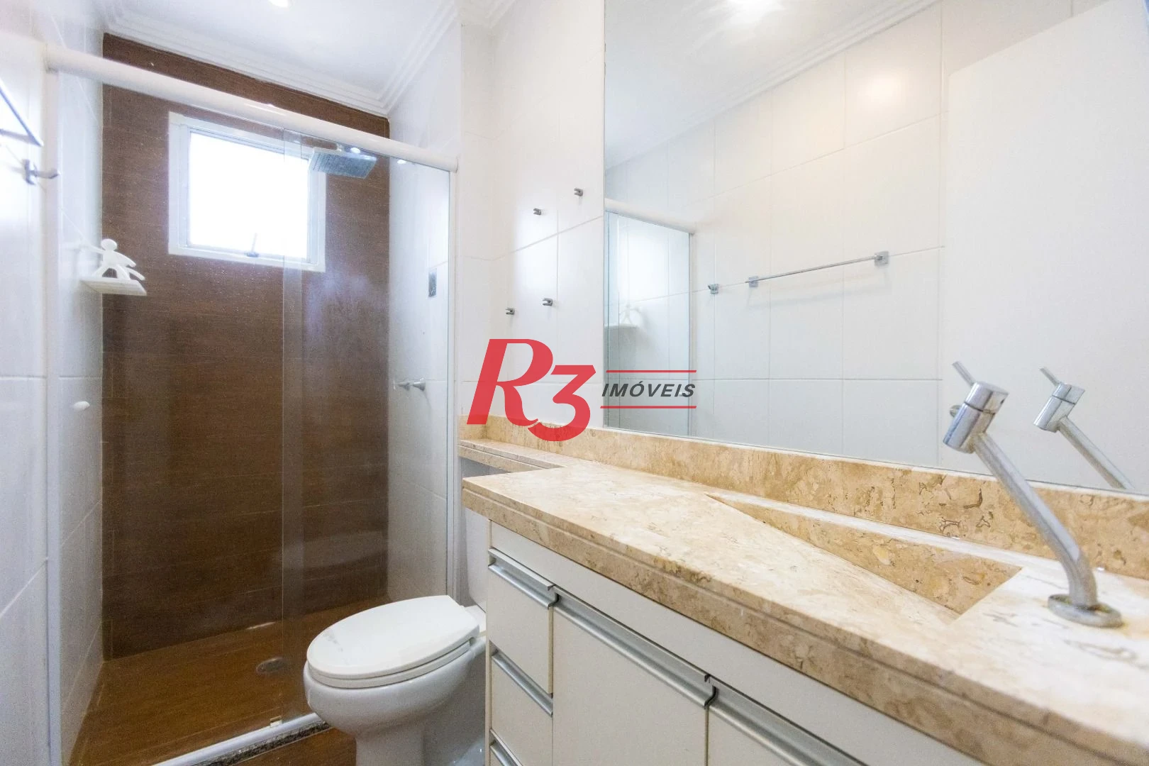 Apartamento com 2 dormitórios à venda, 64 m² por R$ 540.000,00 - Estuário - Santos/SP