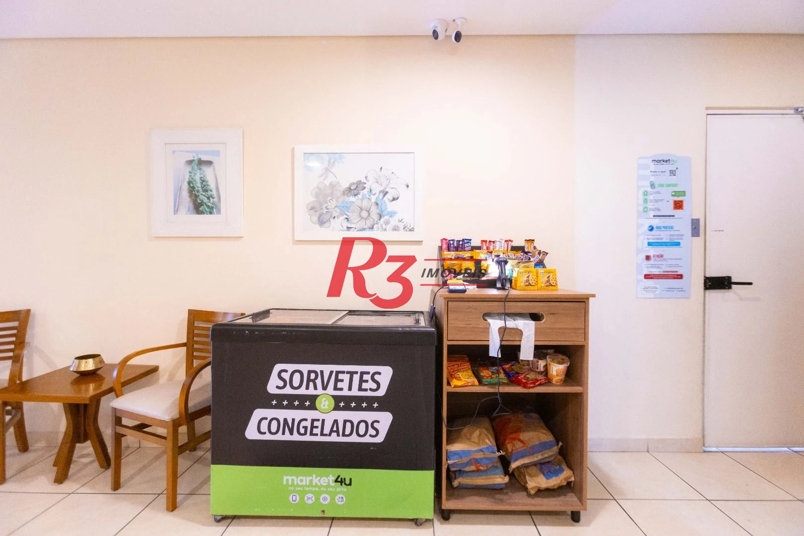 Apartamento com 2 dormitórios à venda, 64 m² por R$ 540.000,00 - Estuário - Santos/SP