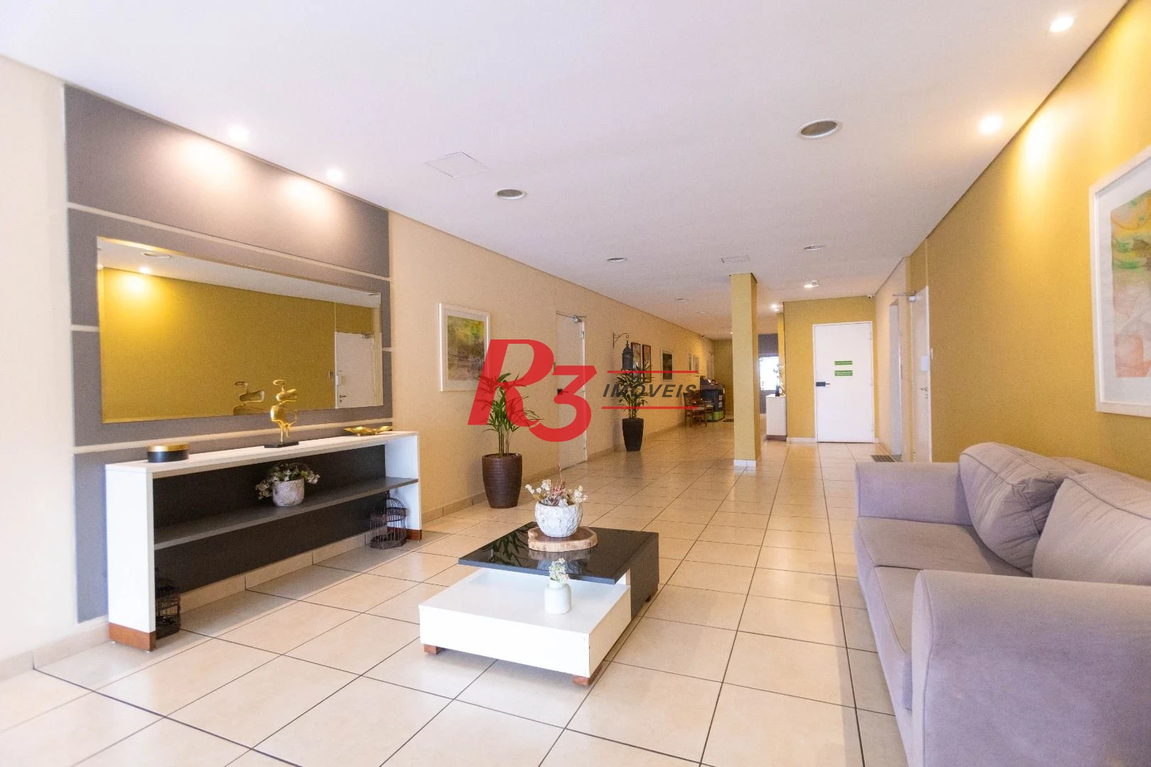 Apartamento com 2 dormitórios à venda, 64 m² por R$ 540.000,00 - Estuário - Santos/SP