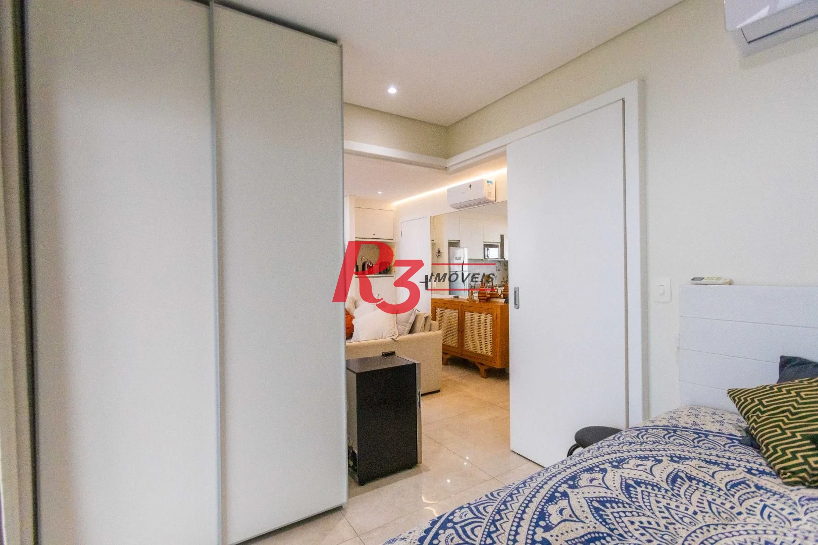 Apartamento com 2 dormitórios à venda, 68 m² por R$ 1.720.000,00 - Gonzaga - Santos/SP