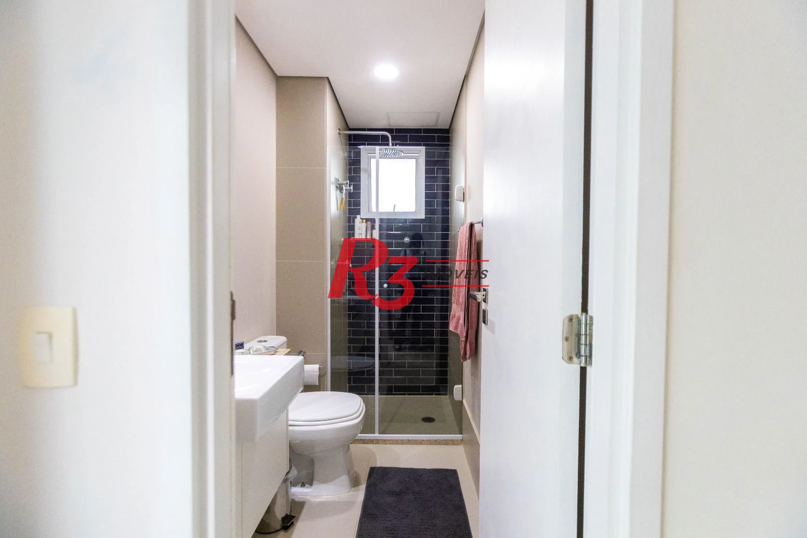 Apartamento com 2 dormitórios à venda, 68 m² por R$ 1.720.000,00 - Gonzaga - Santos/SP