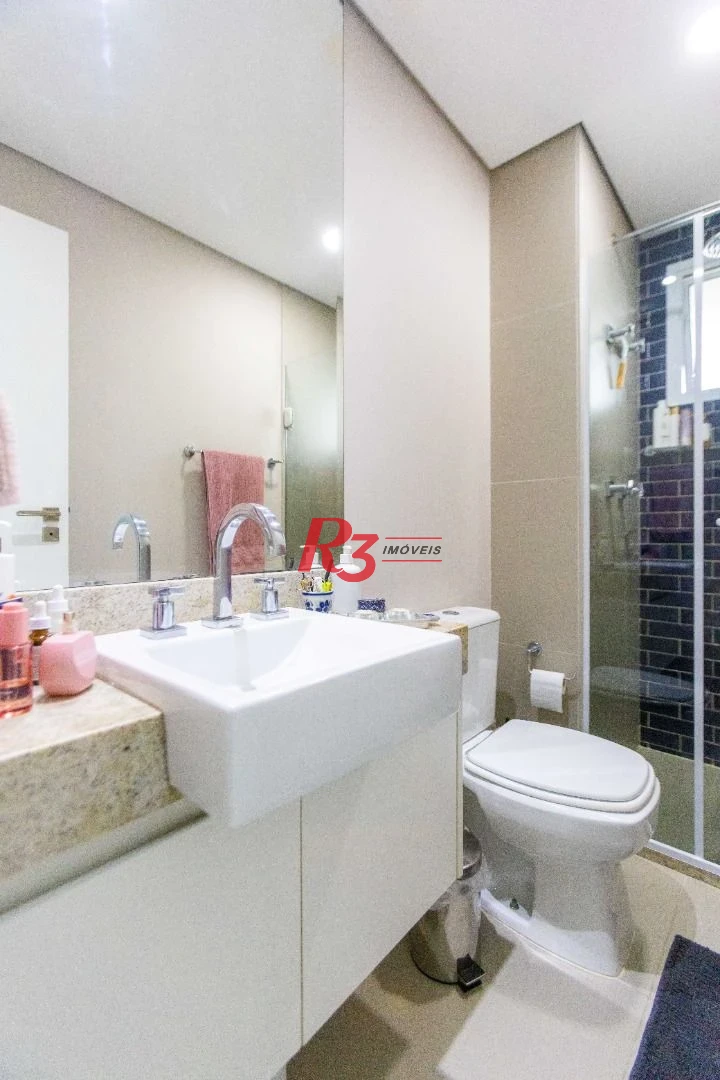 Apartamento com 2 dormitórios à venda, 68 m² por R$ 1.720.000,00 - Gonzaga - Santos/SP