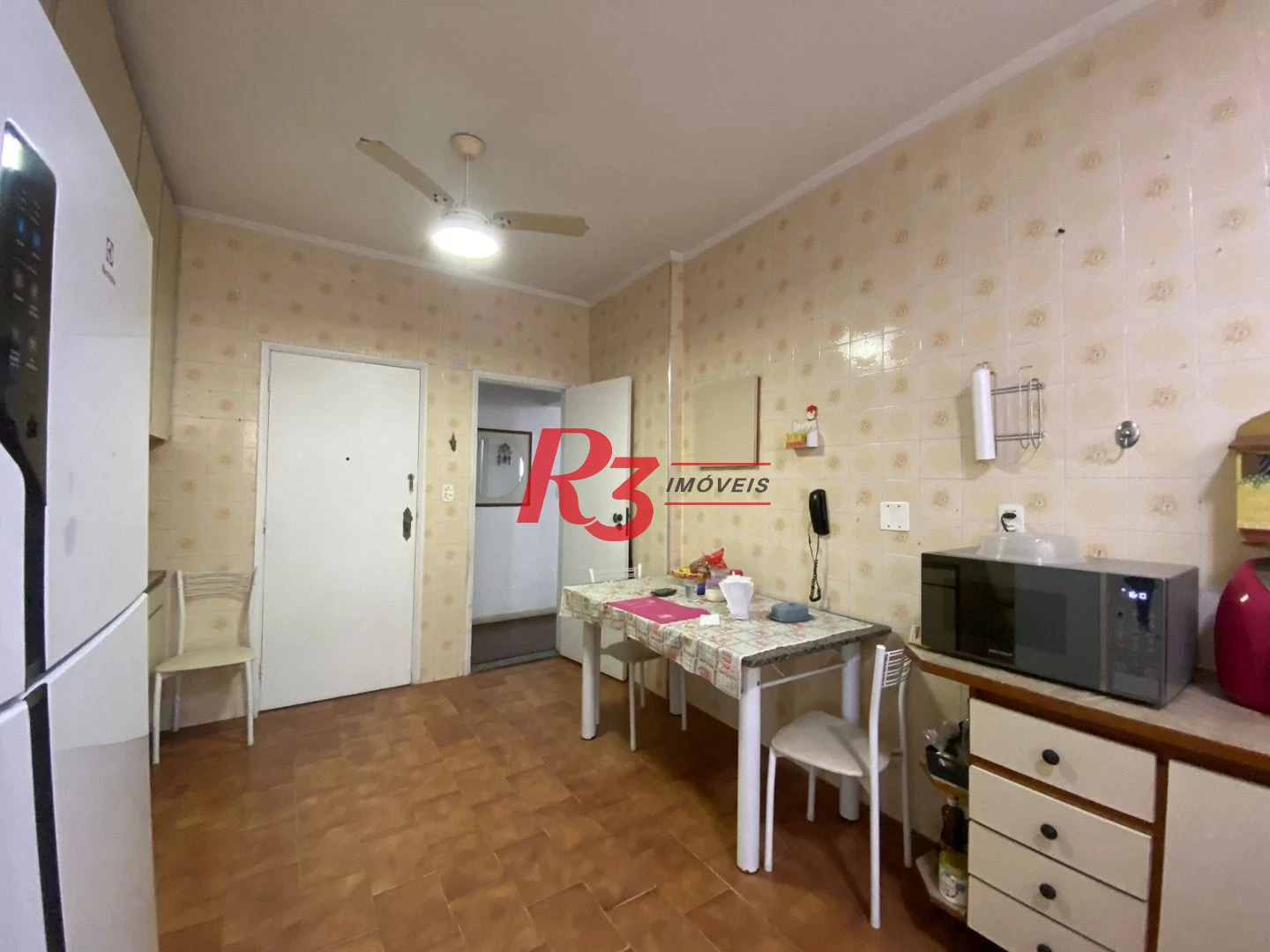 Apartamento com 3 dormitórios para alugar, 147 m² por R$ 6.300,00/mês - Embaré - Santos/SP