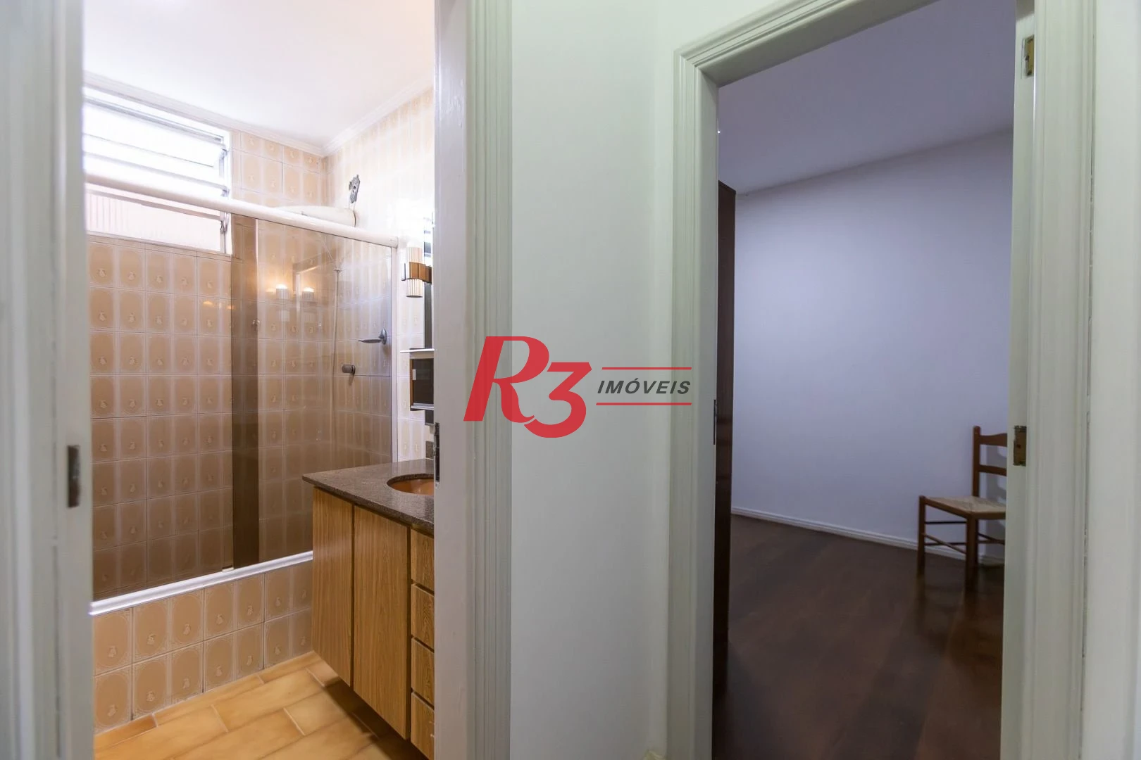 Apartamento com 3 dormitórios para alugar, 147 m² por R$ 6.300,00/mês - Embaré - Santos/SP