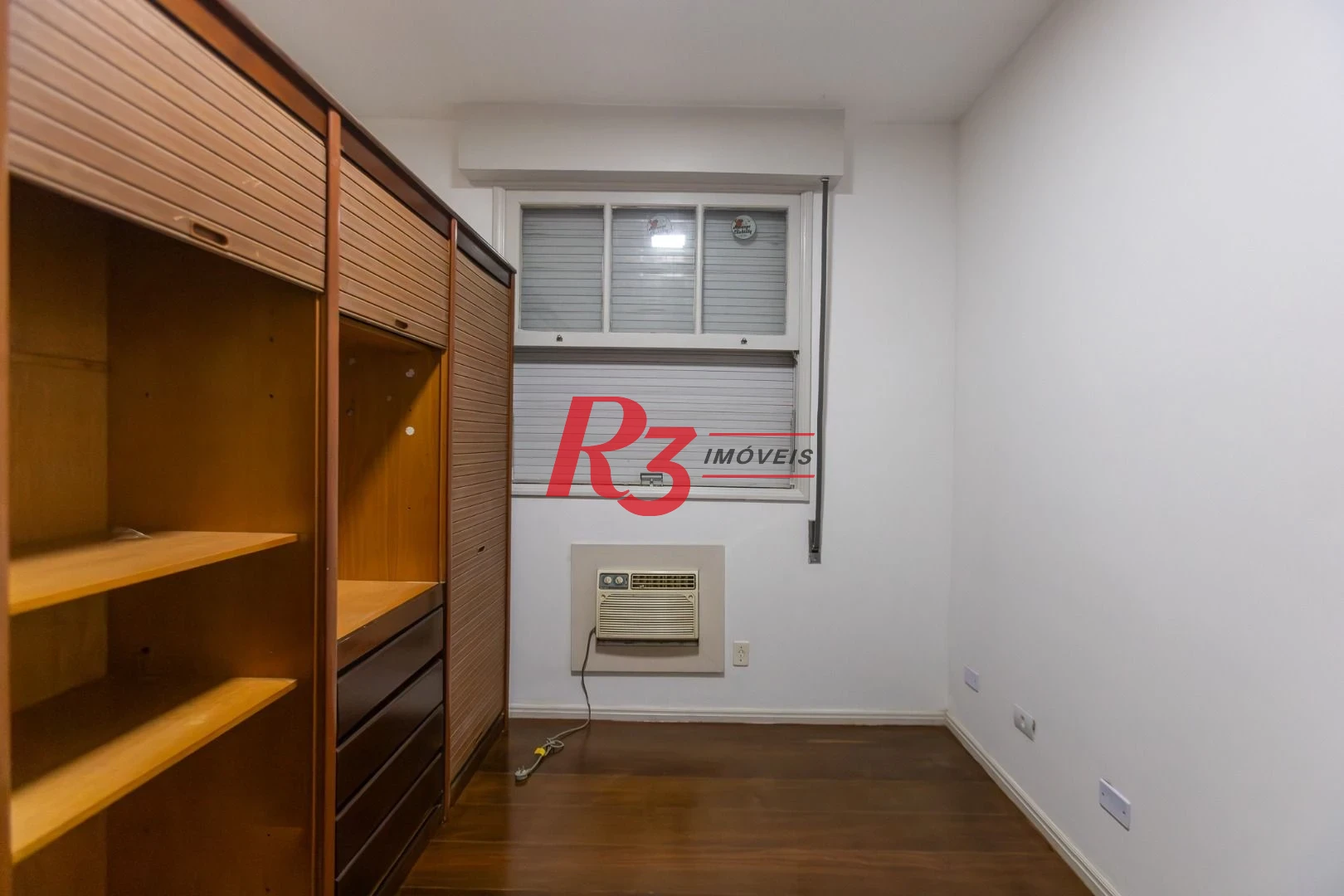 Apartamento com 3 dormitórios para alugar, 147 m² por R$ 6.300,00/mês - Embaré - Santos/SP