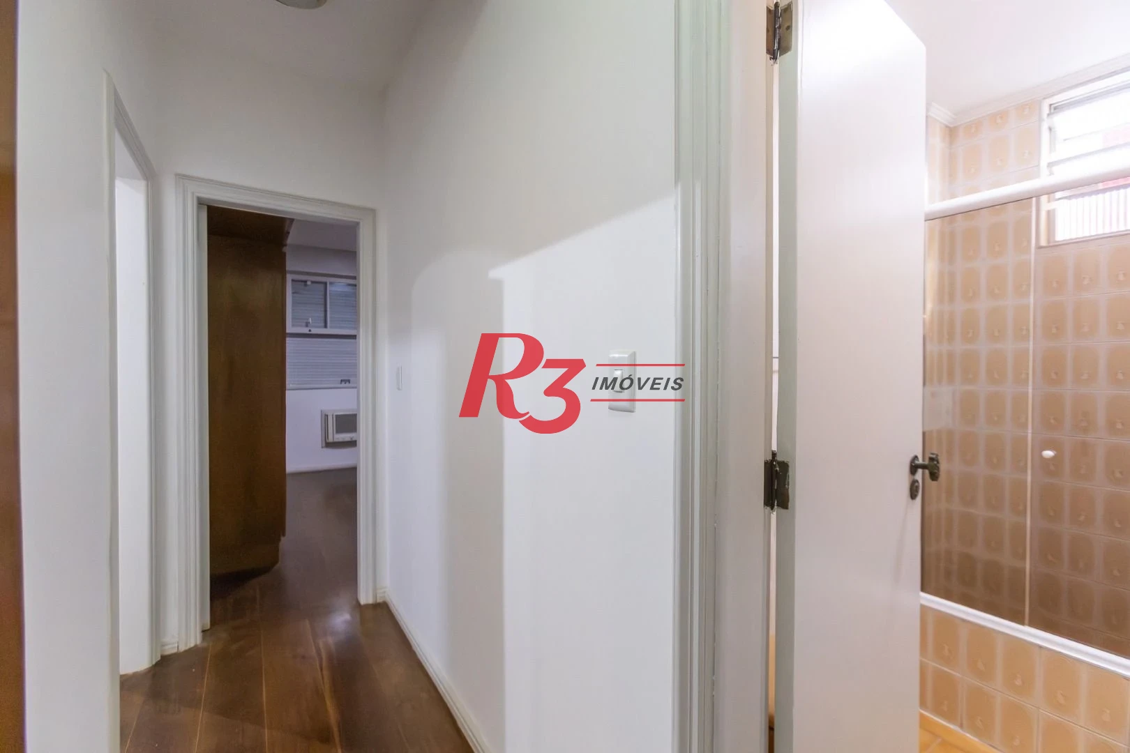 Apartamento com 3 dormitórios para alugar, 147 m² por R$ 6.300,00/mês - Embaré - Santos/SP