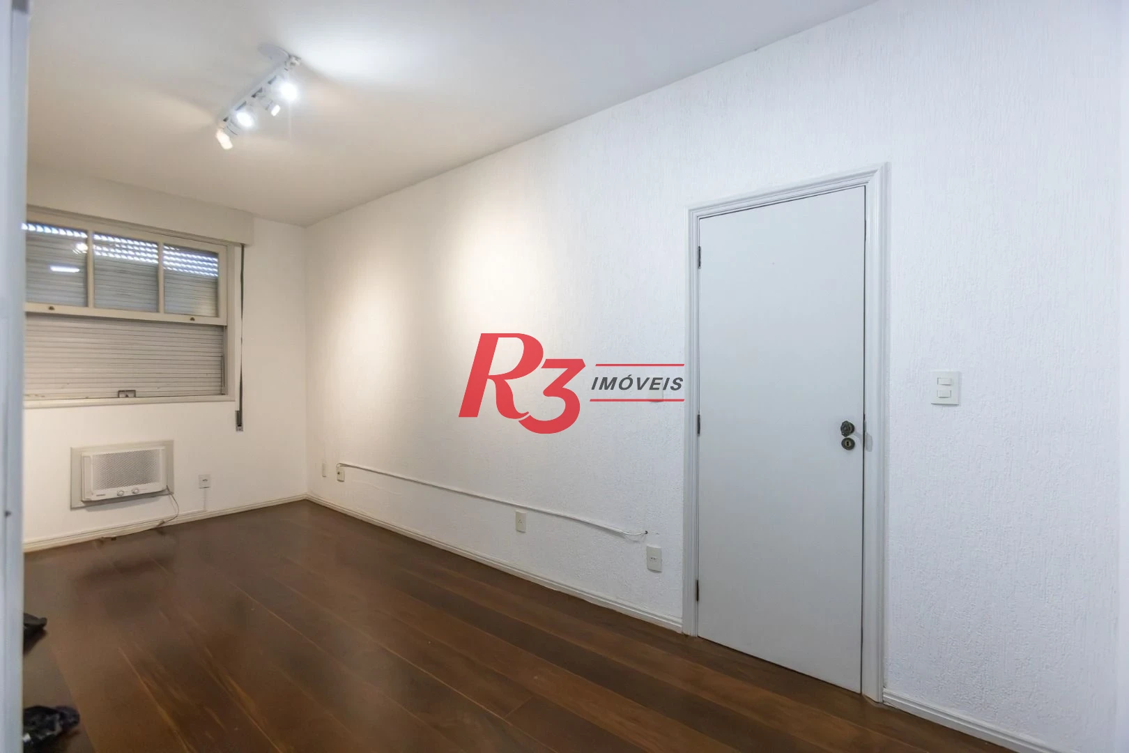 Apartamento com 3 dormitórios para alugar, 147 m² por R$ 6.300,00/mês - Embaré - Santos/SP