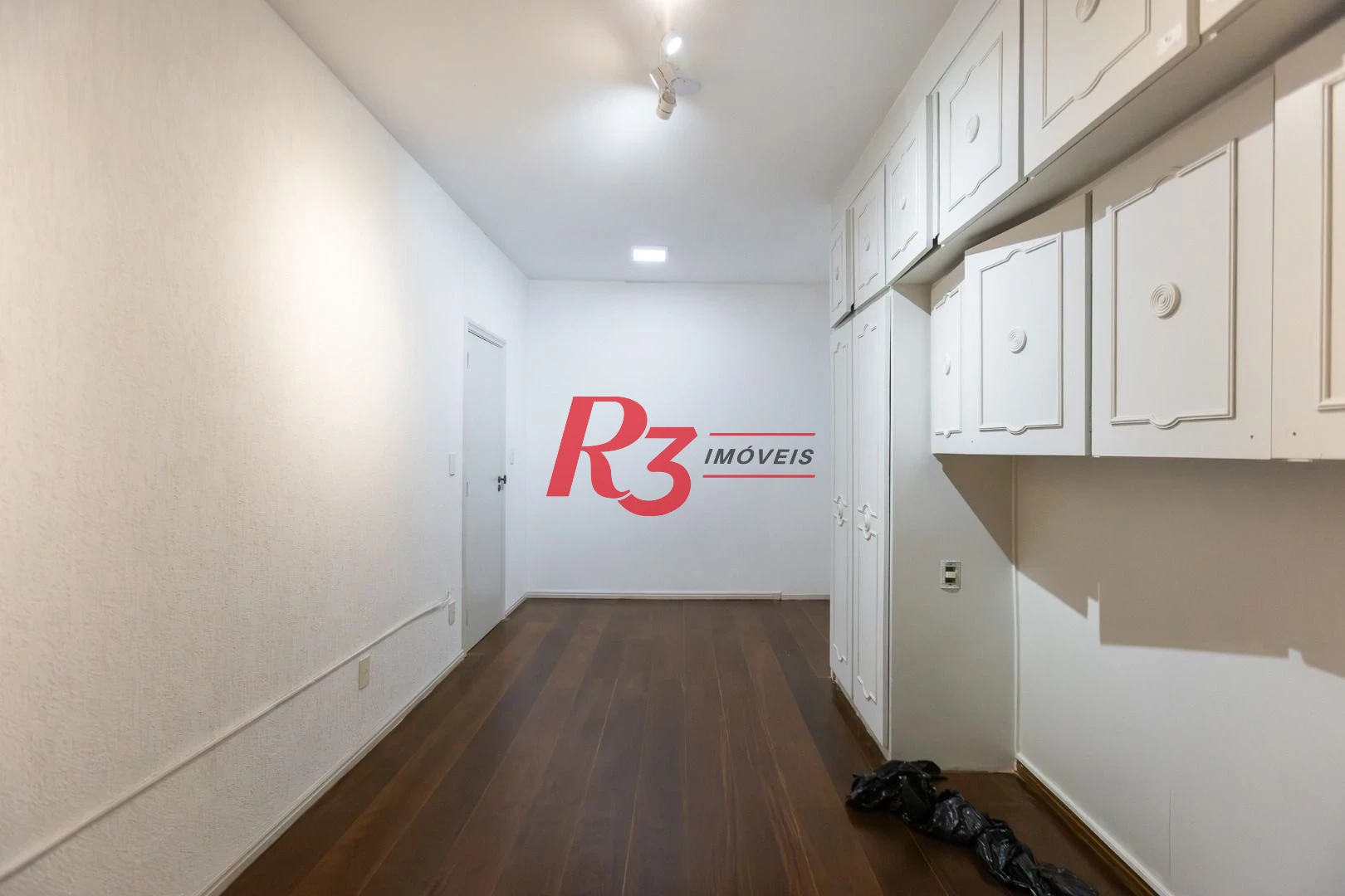 Apartamento com 3 dormitórios para alugar, 147 m² por R$ 6.300,00/mês - Embaré - Santos/SP