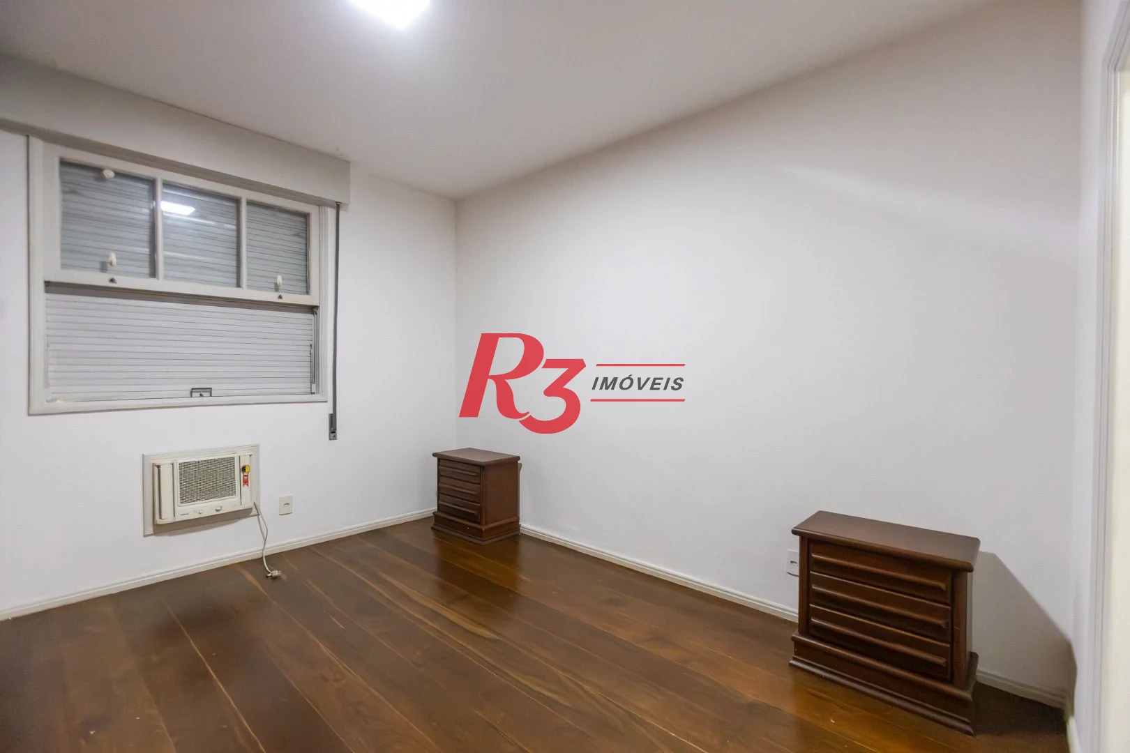 Apartamento com 3 dormitórios para alugar, 147 m² por R$ 6.300,00/mês - Embaré - Santos/SP