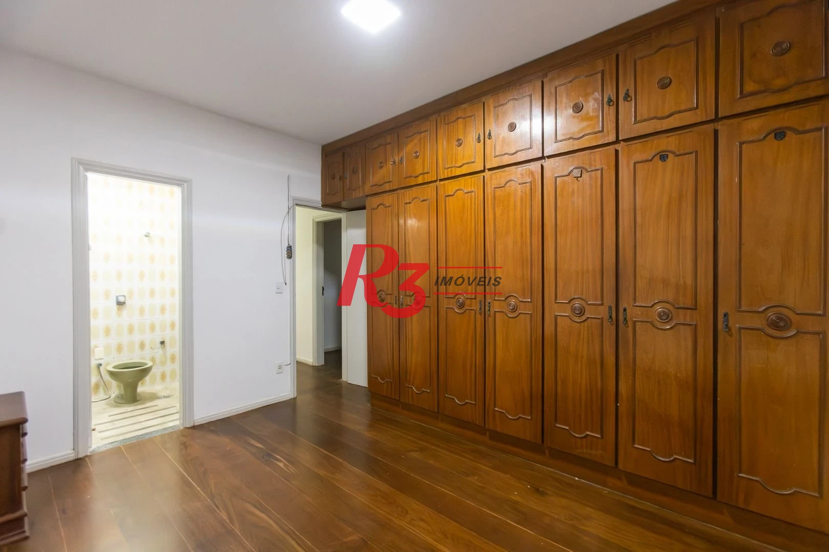 Apartamento com 3 dormitórios para alugar, 147 m² por R$ 6.300,00/mês - Embaré - Santos/SP