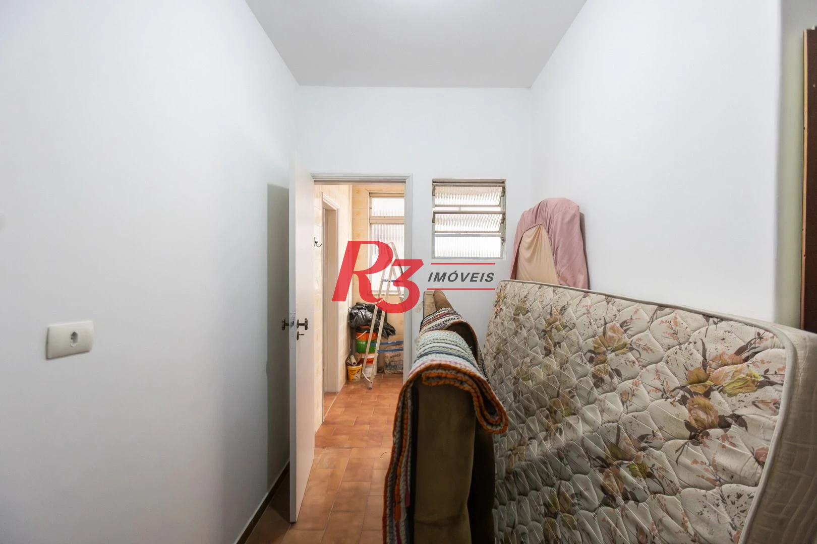 Apartamento com 3 dormitórios para alugar, 147 m² por R$ 6.300,00/mês - Embaré - Santos/SP