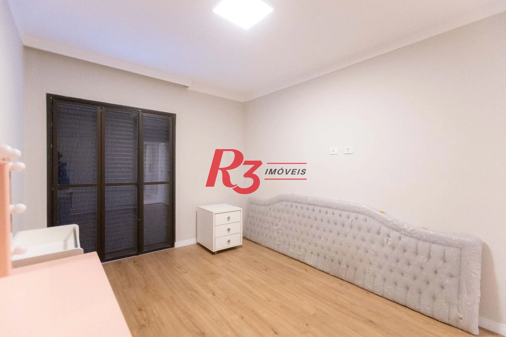 Apartamento com 3 dormitórios à venda, 133 m² por R$ 1.390.000,00 - Gonzaga - Santos/SP